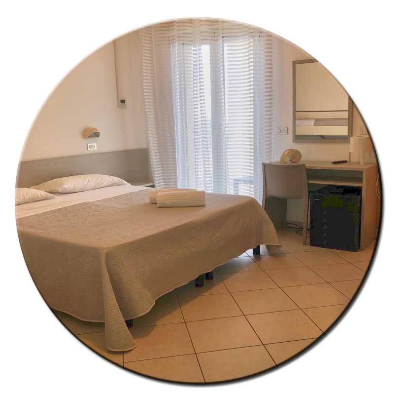 Hotel Amedea تّشيرفييا المظهر الخارجي الصورة