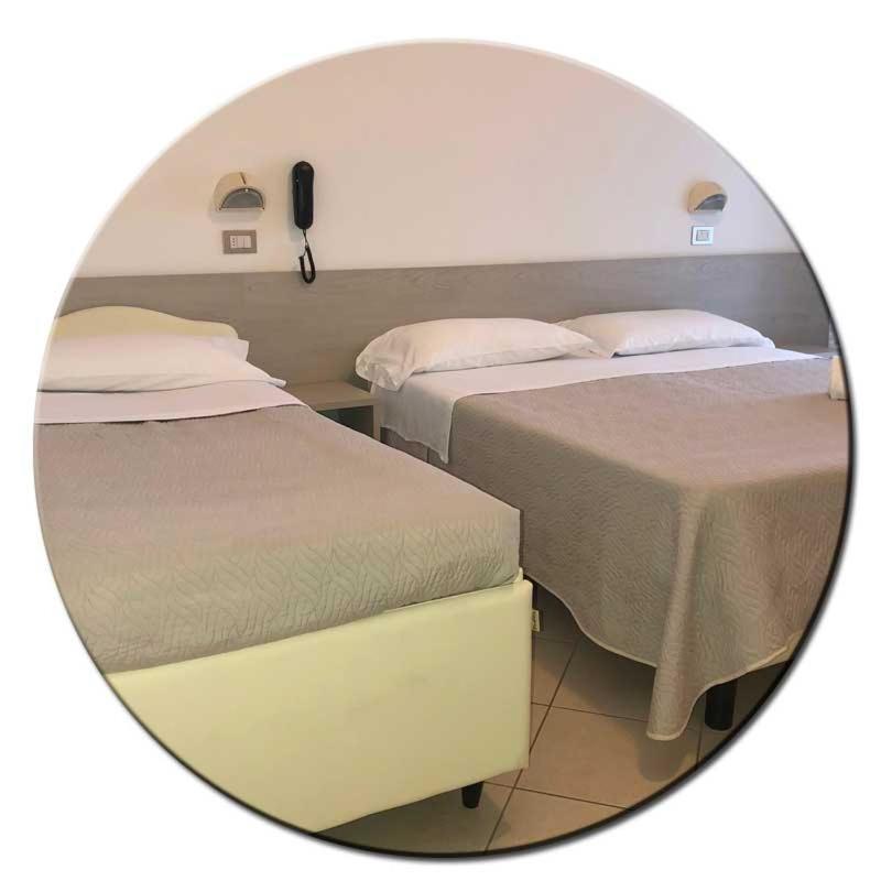 Hotel Amedea تّشيرفييا المظهر الخارجي الصورة