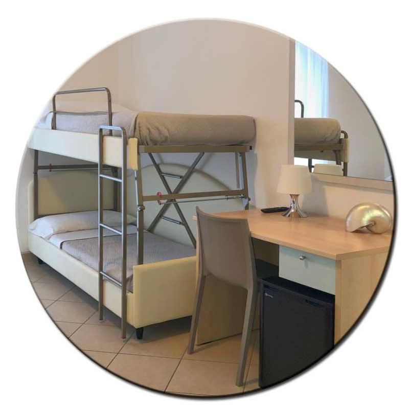 Hotel Amedea تّشيرفييا المظهر الخارجي الصورة